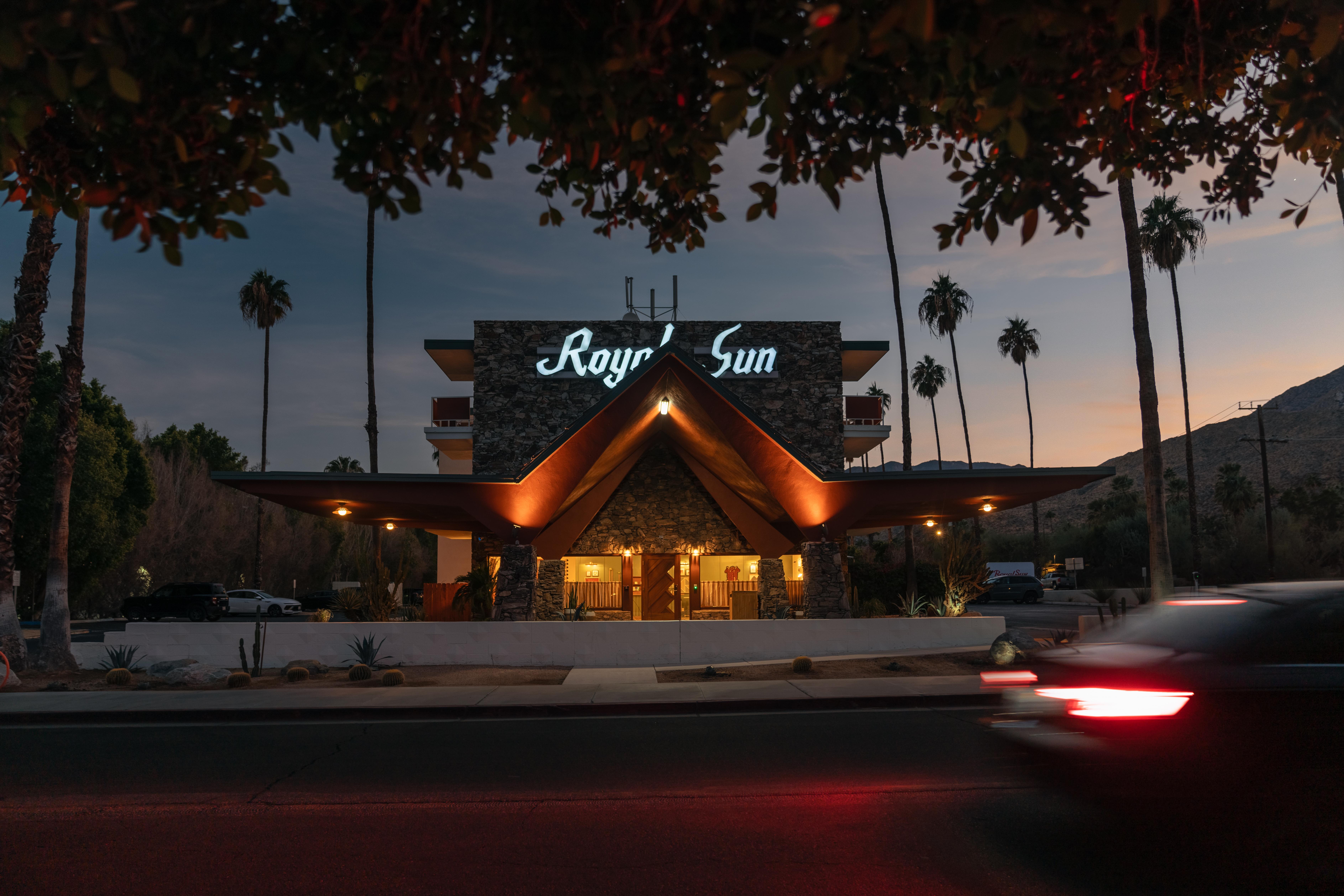 Royal Sun Palm Springs 호텔 외부 사진