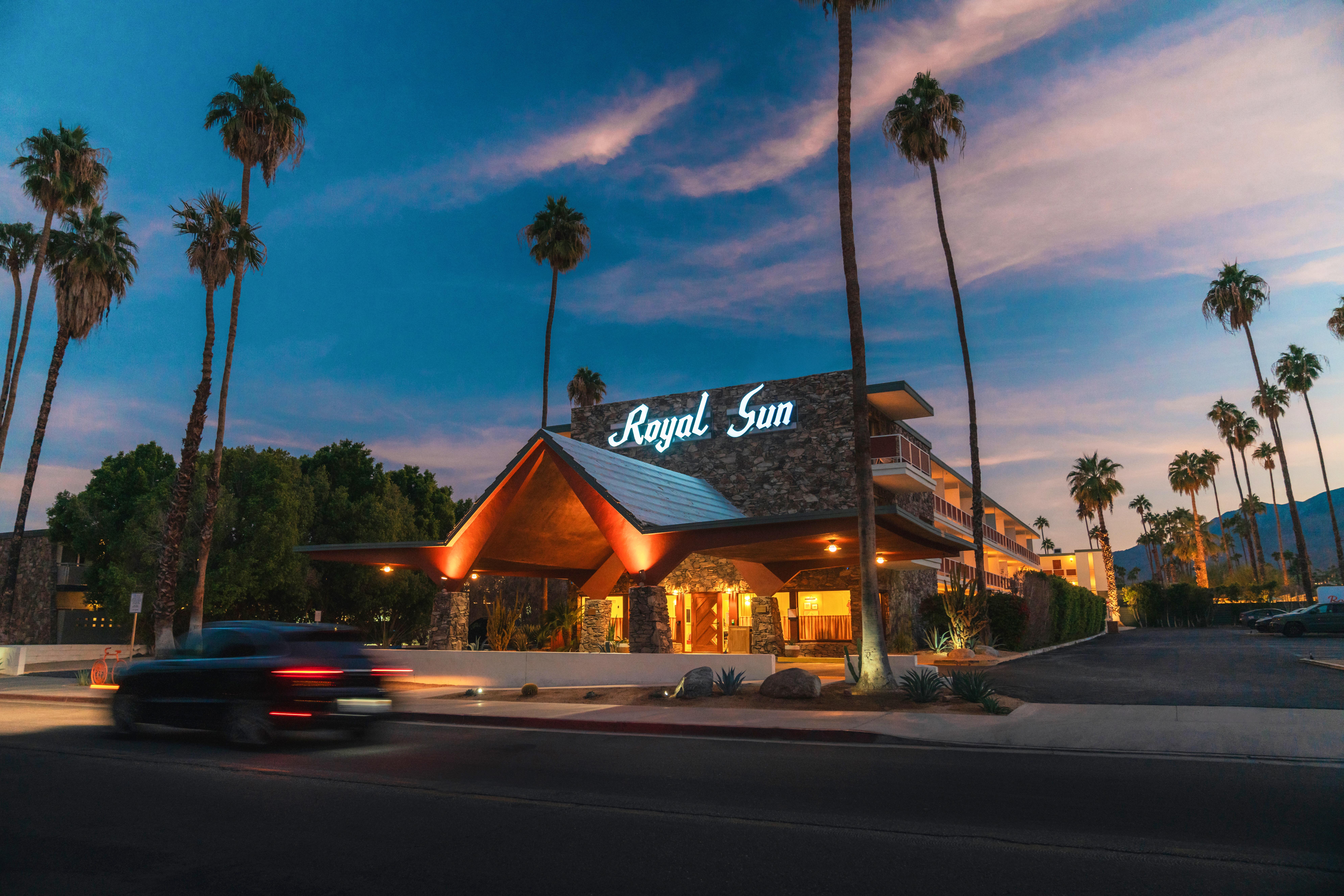 Royal Sun Palm Springs 호텔 외부 사진