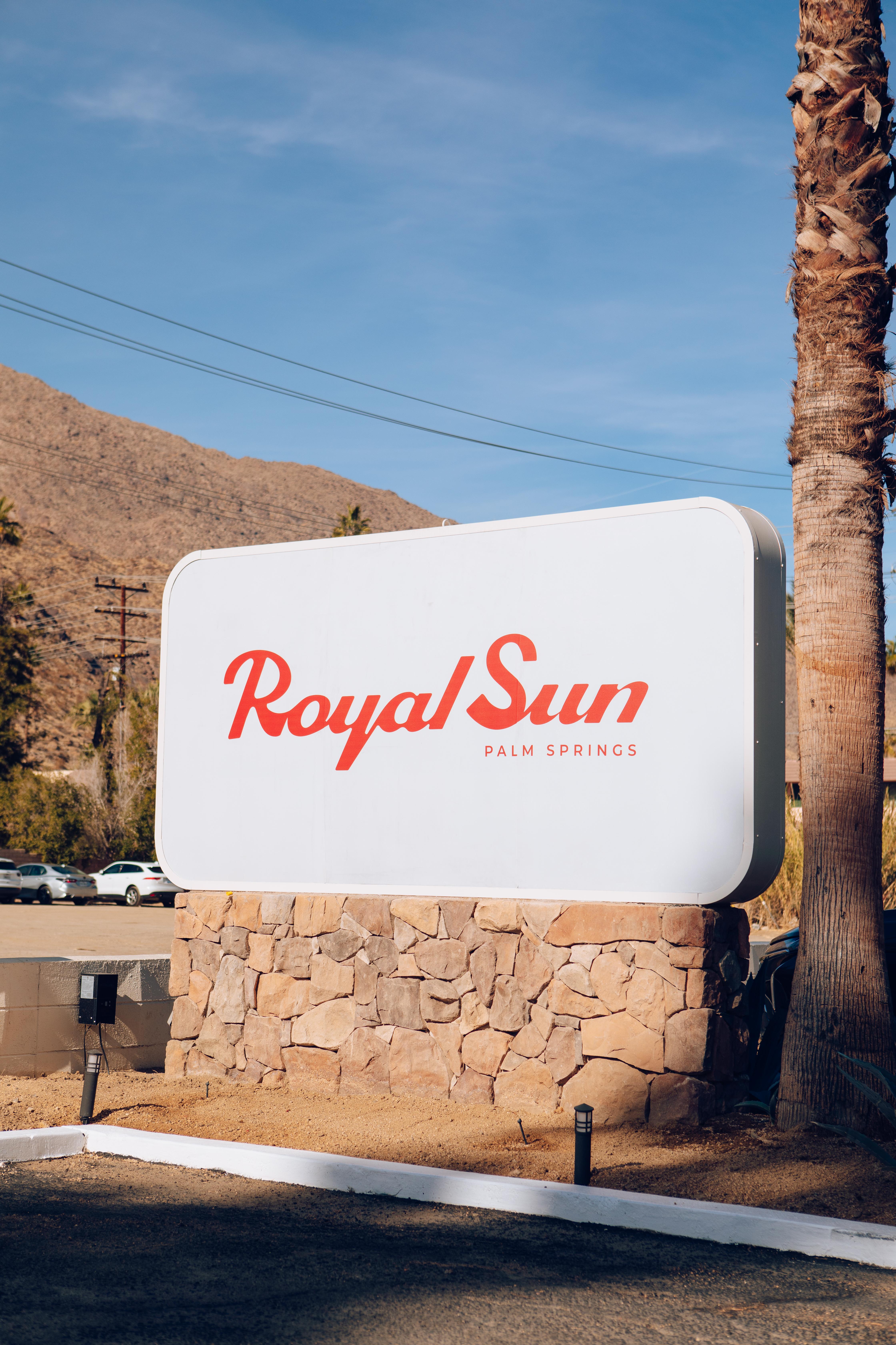 Royal Sun Palm Springs 호텔 외부 사진