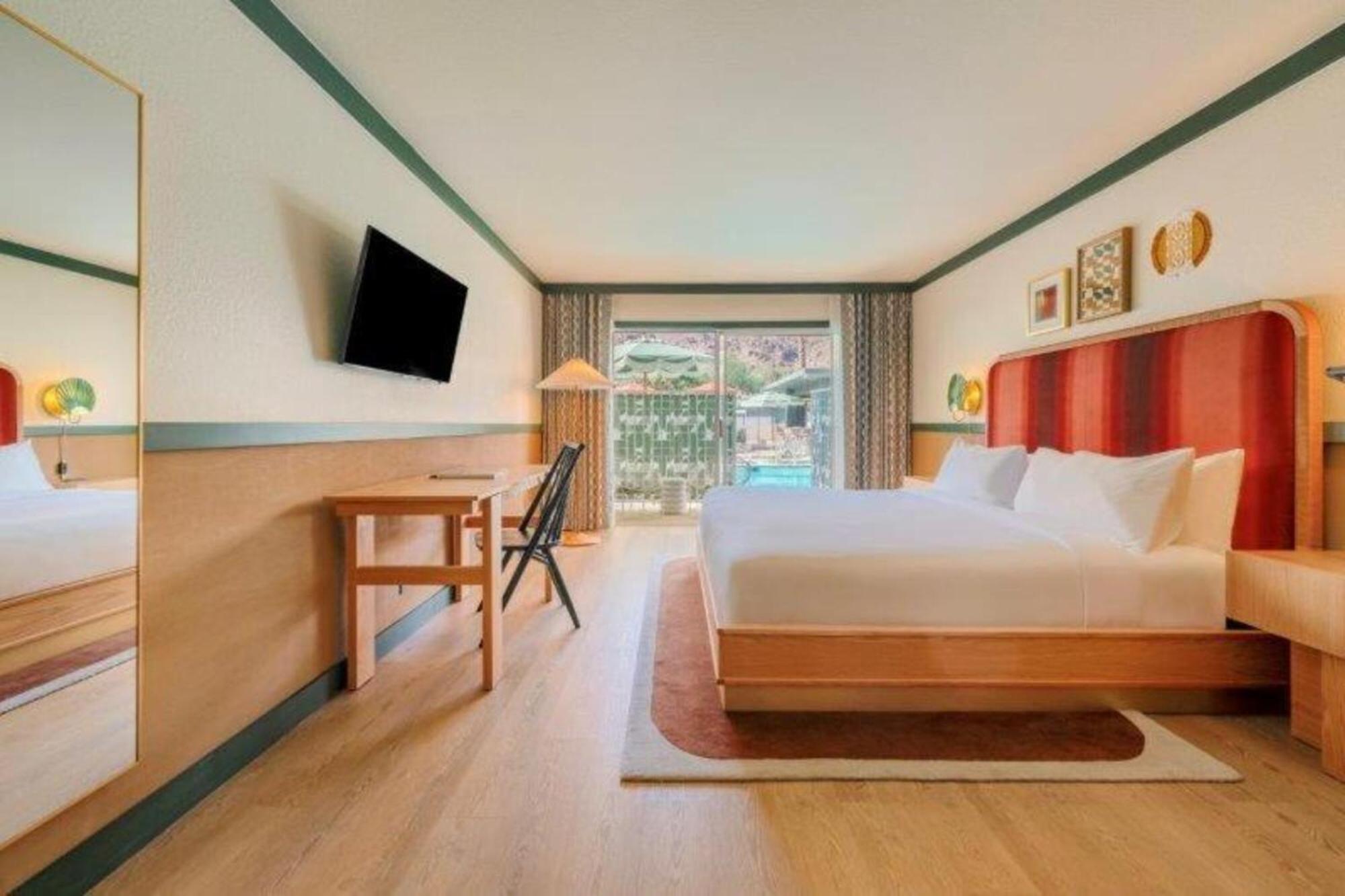 Royal Sun Palm Springs 호텔 외부 사진